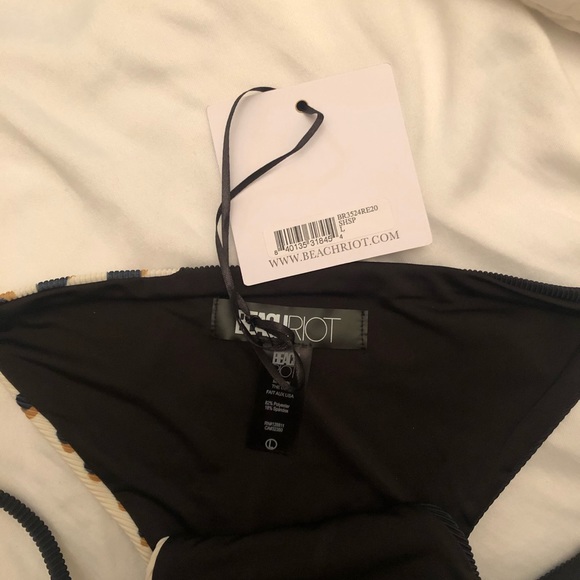 Beach Riot swim bottoms - Picture 2 of 5